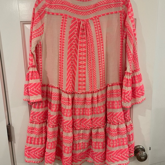 Devotion TWINS Neon Pink & Cream Geometric Tunic - Picture 4 of 5